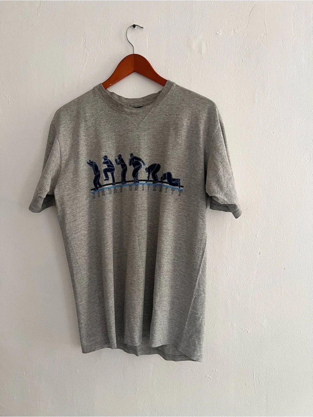 Vintage Nike Air Jordan University T-shirt Stitched Graphic Men’s Medium RARE
